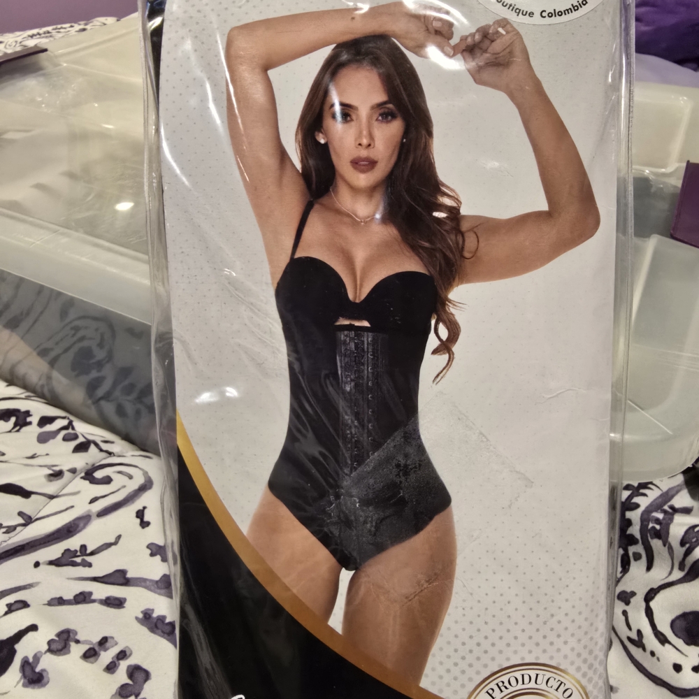 Black Women's Shapewear Bodysuit